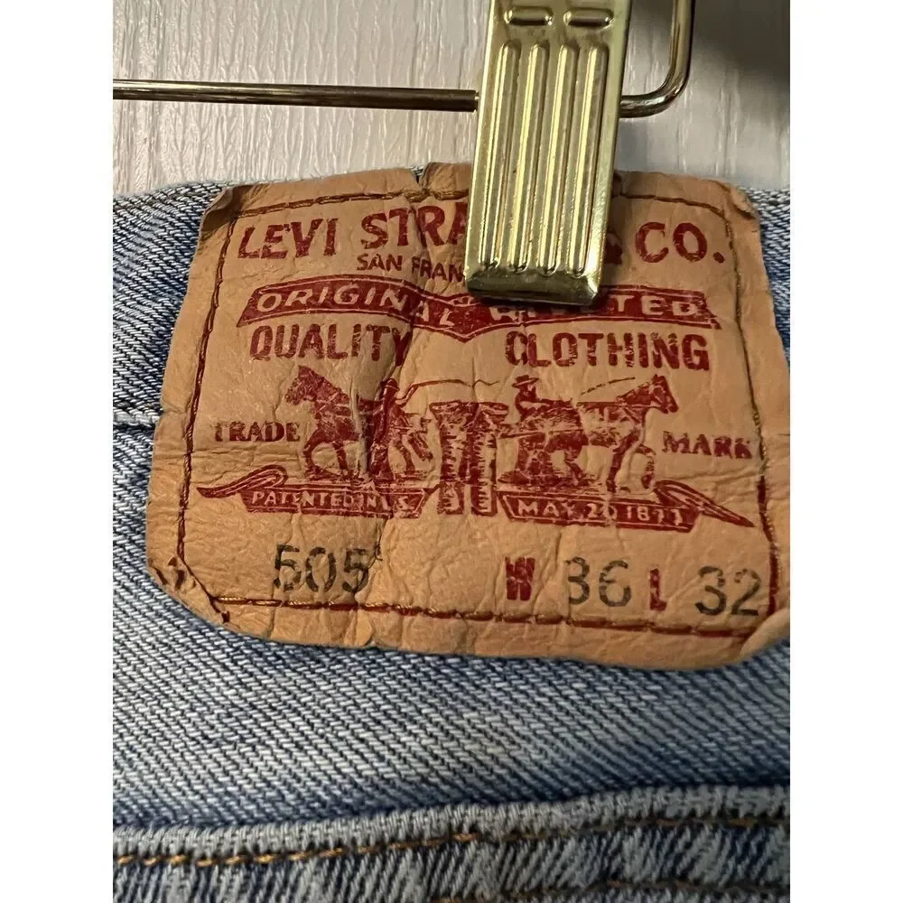 Levi’s 505 Regular Fit